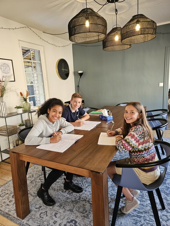 3 collégiens en soutien scolaire chez Sigma